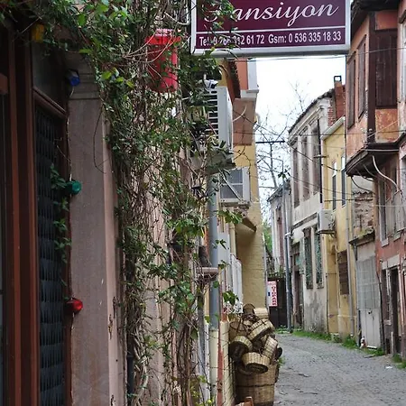 Saatli Konak Alloggio in famiglia Ayvalı