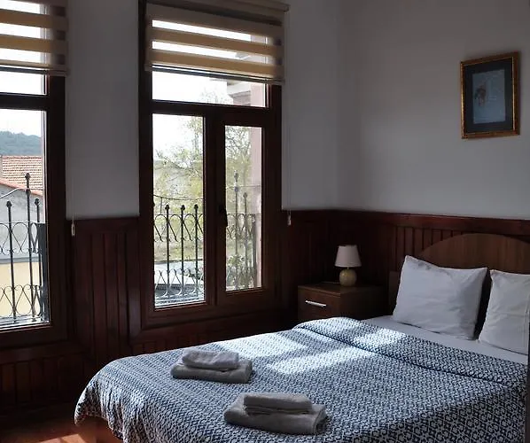 Saatli Konak Hotel *